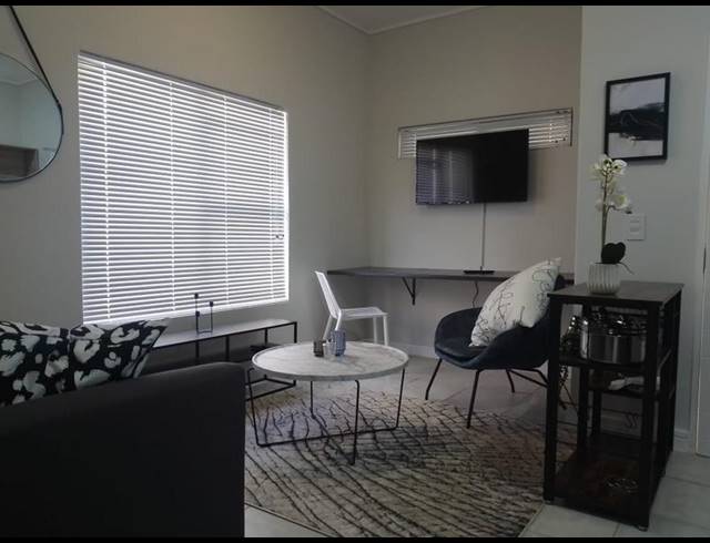 1 BEDROOM PROPERTY TO RENT IN WITFIELD